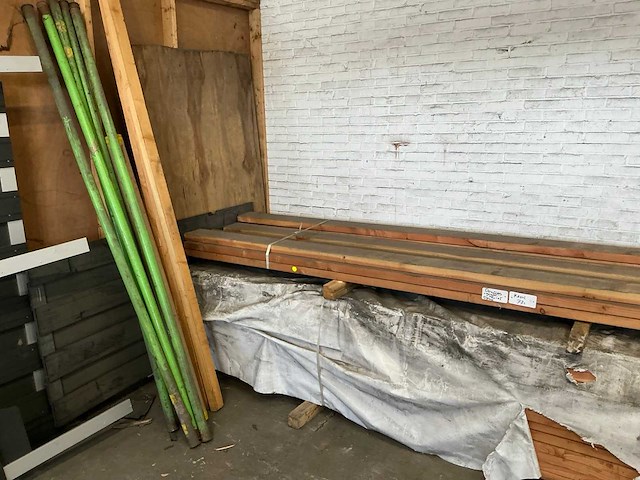 Douglas geschuurd houten plank 440x1450 mm (11x) - afbeelding 2 van  8