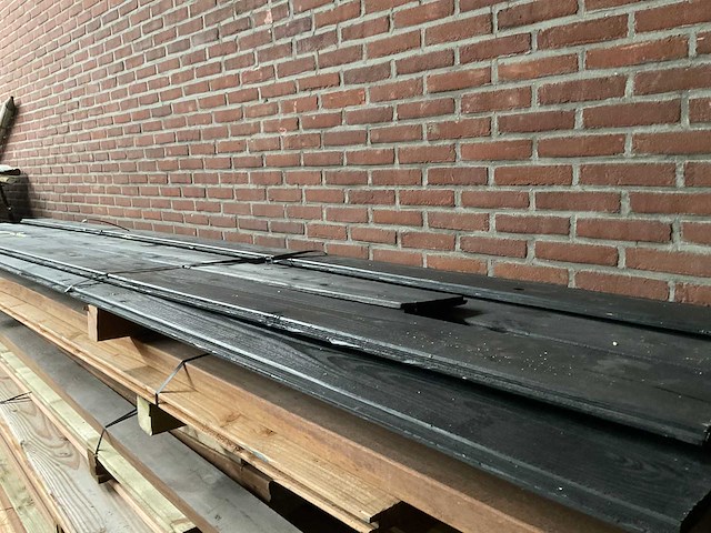 Douglas halfhouts rabat gezwart - 400x19x1,8 cm (7x) - afbeelding 2 van  2