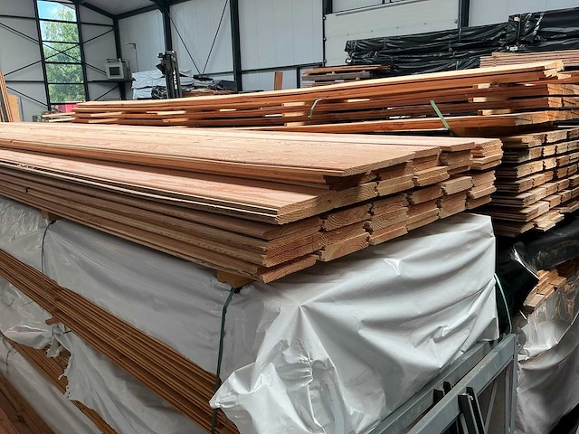 Douglas halfhouts / sponningdelen - 500 cm - 18x190 mm (100x) - afbeelding 3 van  6