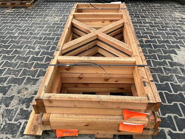 Douglas hekwerk met kruis 178.5x73 cm (5x) - afbeelding 4 van  5
