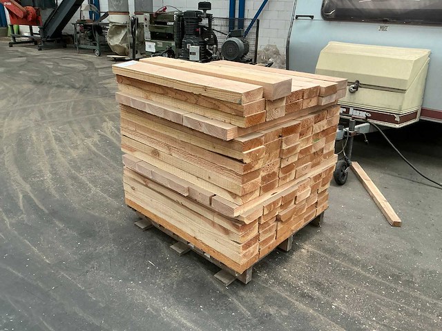 Douglas hout 150x50mm (97x) - afbeelding 2 van  3