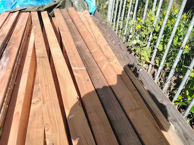 Douglas houten balken 15x15 cm, 3 meter lang. (29x) - afbeelding 2 van  4