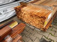 Douglas latten fijnbezaagd 4000x45x25mm (385x) - afbeelding 3 van  3