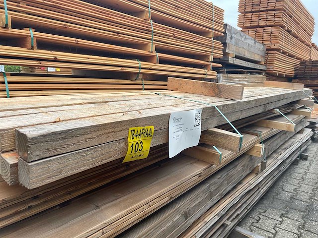 Douglas latten fijnbezaagd 4000x50x40mm (18x) - afbeelding 2 van  3