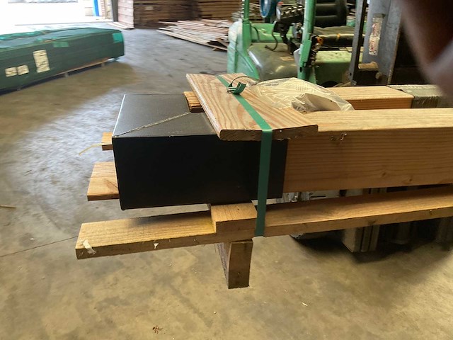 Douglas muurschommel - 310x220x14 cm - afbeelding 11 van  11
