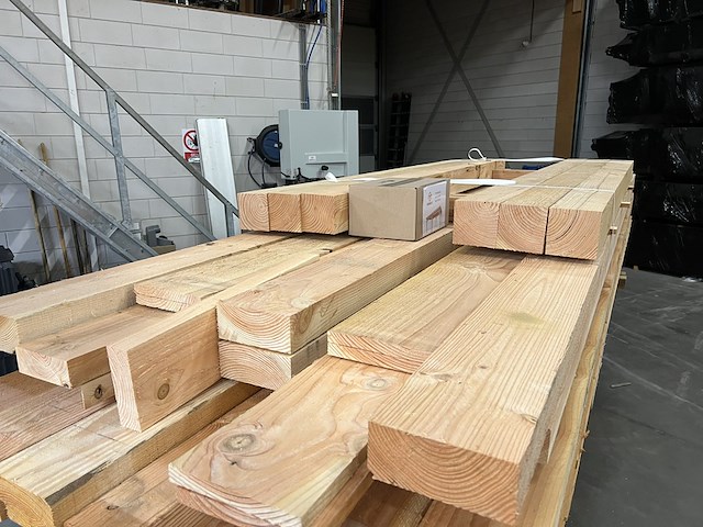 Douglas overkapping 400x700cm met overstek verando - afbeelding 4 van  7