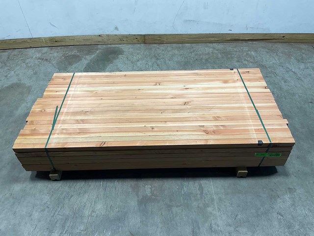 Douglas paal geschaafd - 197x4,5x4,5 cm (120x) - afbeelding 2 van  3