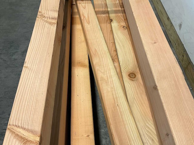 Douglas paal geschaafd 200x14x14 cm (32x) - afbeelding 1 van  3