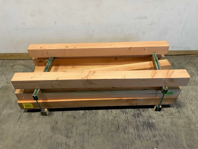 Douglas paal geschaafd 200x14x14 cm (32x) - afbeelding 1 van  6