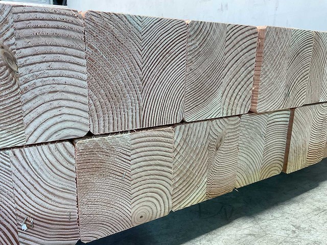Douglas paal geschaafd en verlijmd 500x14x14 cm (8x) - afbeelding 2 van  4