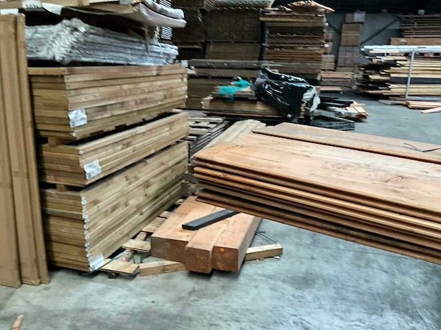 Douglas plank - 300x18x2,8 cm (16x) - afbeelding 10 van  12
