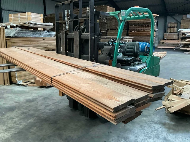 Douglas plank - 300x18x2,8 cm (16x) - afbeelding 1 van  12