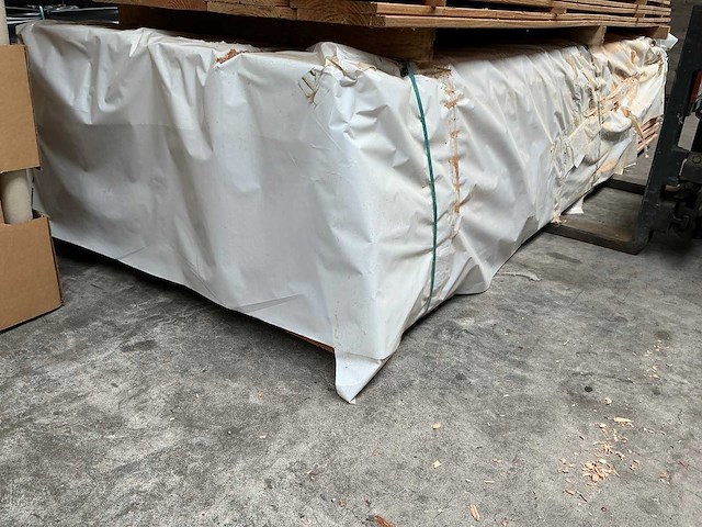 Douglas plank 3 zijde geschaafd - 300 cm (100x) - afbeelding 5 van  5