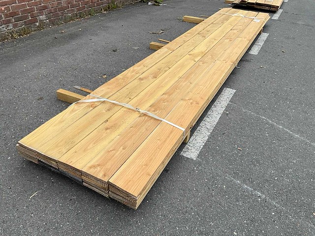 Douglas plank 4000x16x144 mm (25x) - afbeelding 1 van  5