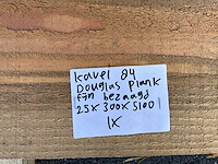 Douglas plank 5100x300x25 mm - afbeelding 3 van  3