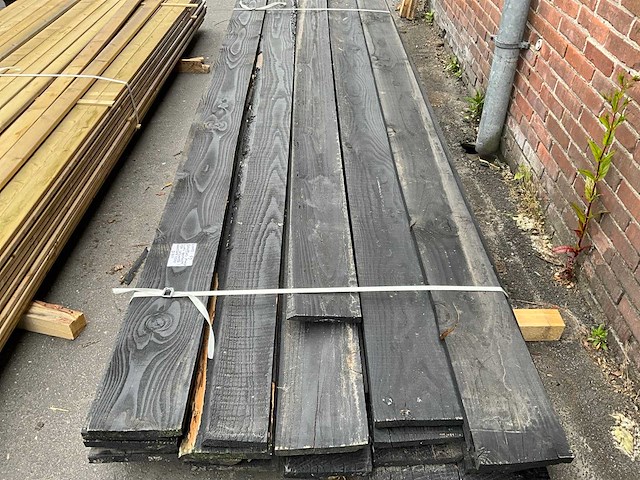 Douglas plank fijn bezaagd 20x200x3300 mm (27x) - afbeelding 4 van  4