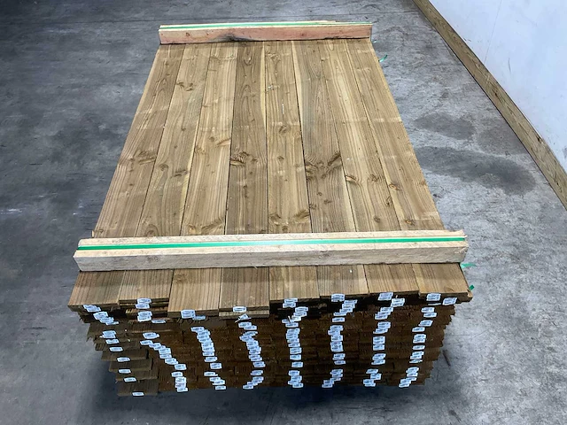 Douglas plank fijnbezaagd 180x14x1,5 cm (195x) - afbeelding 5 van  9