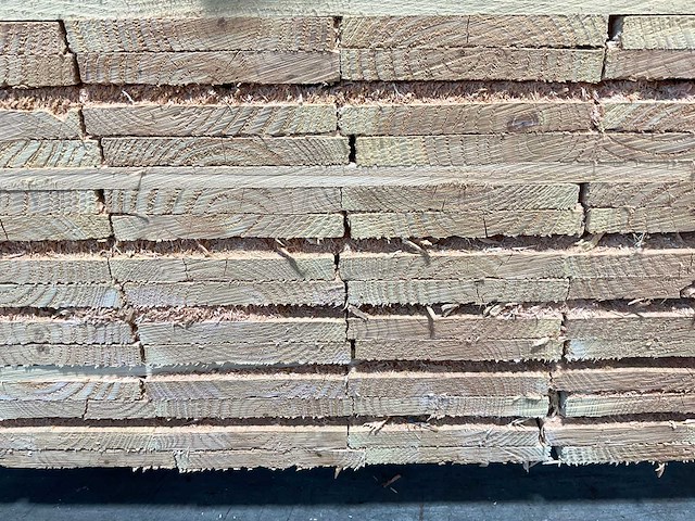 Douglas plank fijnbezaagd 300x14x1,5 cm (128x) - afbeelding 6 van  8