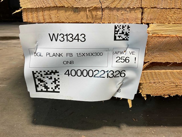 Douglas plank fijnbezaagd 300x14x1,5 cm (128x) - afbeelding 7 van  8