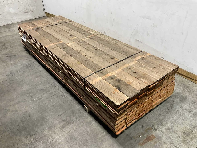 Douglas plank gedroogd geschaafd - 300x14,5x2 cm (74x) - afbeelding 1 van  8