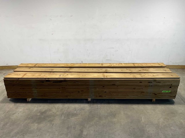 Douglas plank geschaafd/fijnbezaagd 400x24,5x2,8 cm (40x) - afbeelding 2 van  7
