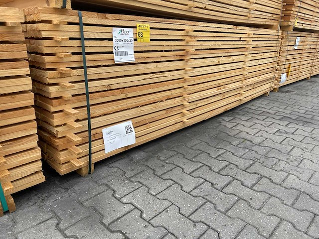 Douglas planken fijnbezaagd 3000x150x25mm (168x) - afbeelding 4 van  4