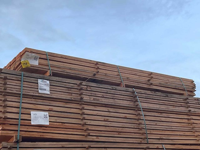 Douglas planken fijnbezaagd 3000x150x25mm (70x) - afbeelding 4 van  4