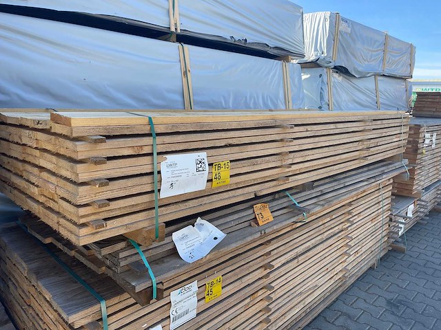 Douglas planken fijnbezaagd 3000x150x25mm (79x) - afbeelding 1 van  4