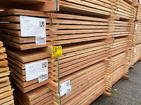 Douglas planken fijnbezaagd 3000x200x18mm (120x) - afbeelding 4 van  4