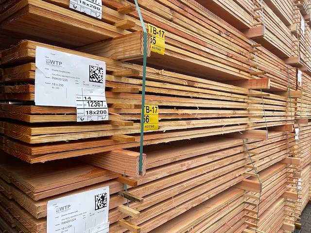 Douglas planken fijnbezaagd 3000x200x18mm (60x) - afbeelding 4 van  4