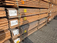 Douglas planken fijnbezaagd 3000x200x18mm (60x) - afbeelding 4 van  4