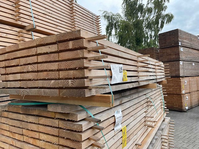 Douglas planken fijnbezaagd 3000x200x43mm (35x) - afbeelding 4 van  4