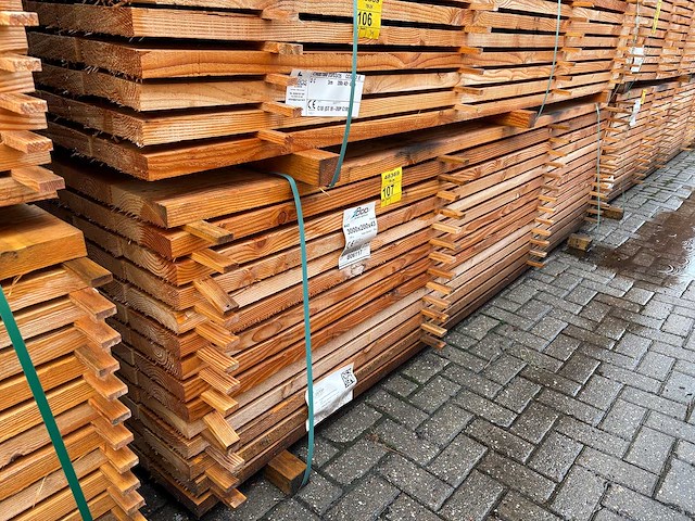 Douglas planken fijnbezaagd 3000x200x43mm (70x) - afbeelding 3 van  3