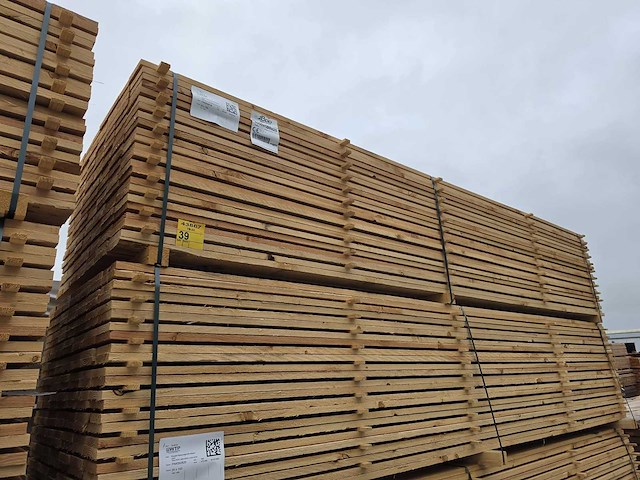 Douglas planken fijnbezaagd 4000x150x25mm (161x) - afbeelding 4 van  4