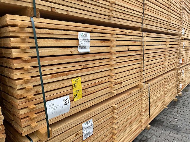Douglas planken fijnbezaagd 4000x150x25mm (84x) - afbeelding 4 van  4