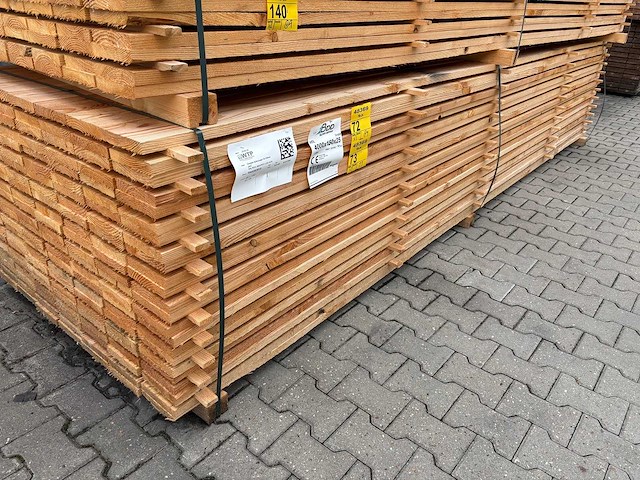 Douglas planken fijnbezaagd 4000x150x25mm (84x) - afbeelding 4 van  4