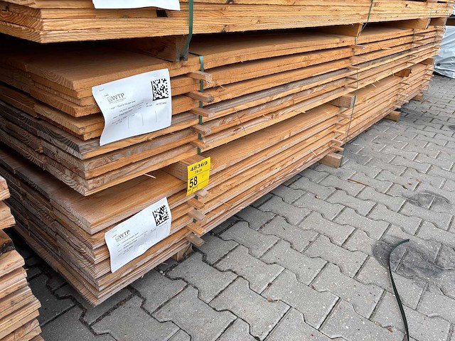 Douglas planken fijnbezaagd 4000x200x18mm (120x) - afbeelding 4 van  4