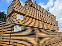 Douglas planken fijnbezaagd 4000x200x18mm (69x) - afbeelding 3 van  3