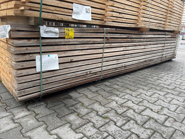Douglas planken fijnbezaagd 4000x200x22mm (132x) - afbeelding 4 van  4