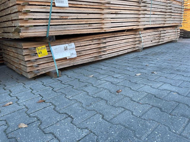Douglas planken fijnbezaagd 4000x200x22mm (60x) - afbeelding 4 van  4
