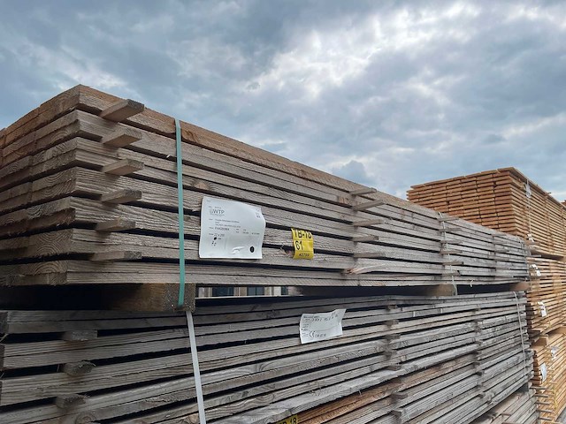 Douglas planken fijnbezaagd 4000x200x22mm (70x) - afbeelding 4 van  4