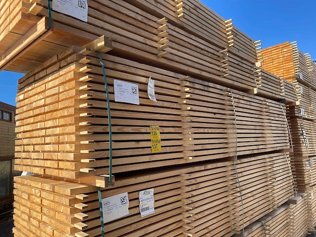 Douglas planken fijnbezaagd 4000x200x38mm (40x) - afbeelding 4 van  4