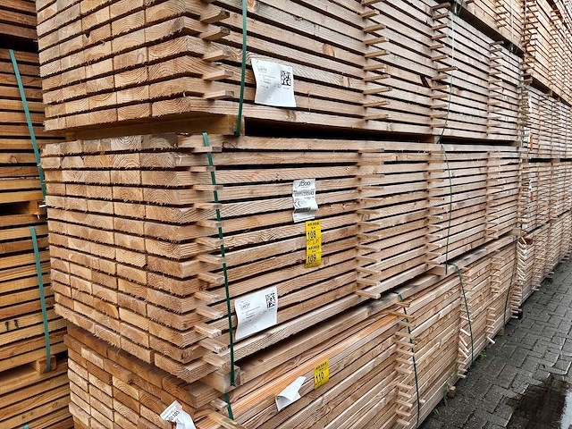 Douglas planken fijnbezaagd 4000x200x43mm (35x) - afbeelding 4 van  4