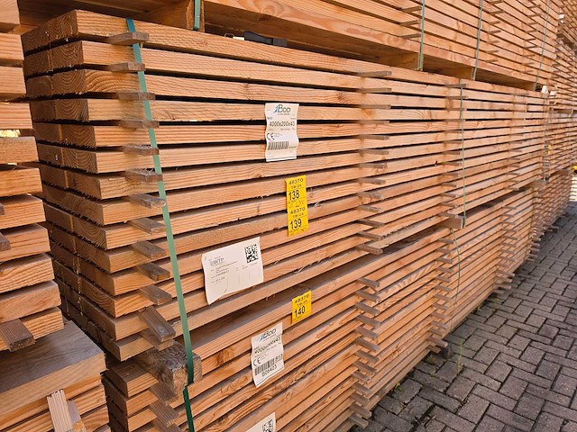 Douglas planken fijnbezaagd 4000x200x43mm (35x) - afbeelding 4 van  4