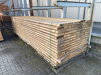 Douglas planken fijnbezaagd 4000x200x43mm (59x) - afbeelding 2 van  3