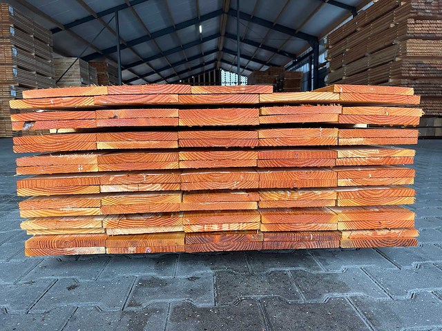 Douglas planken fijnbezaagd 5000x200x18mm (50x) - afbeelding 3 van  4