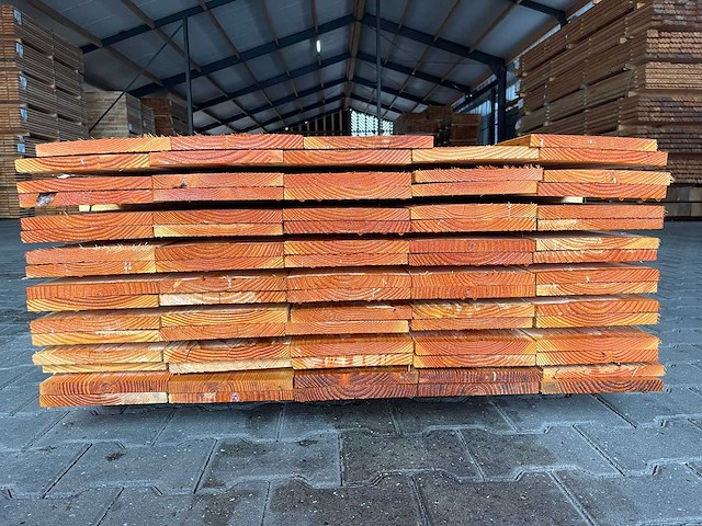 Douglas planken fijnbezaagd 5000x200x18mm (60x) - afbeelding 3 van  4