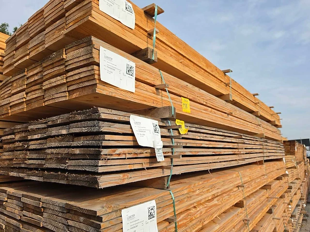 Douglas planken fijnbezaagd 5000x200x18mm (60x) - afbeelding 4 van  4