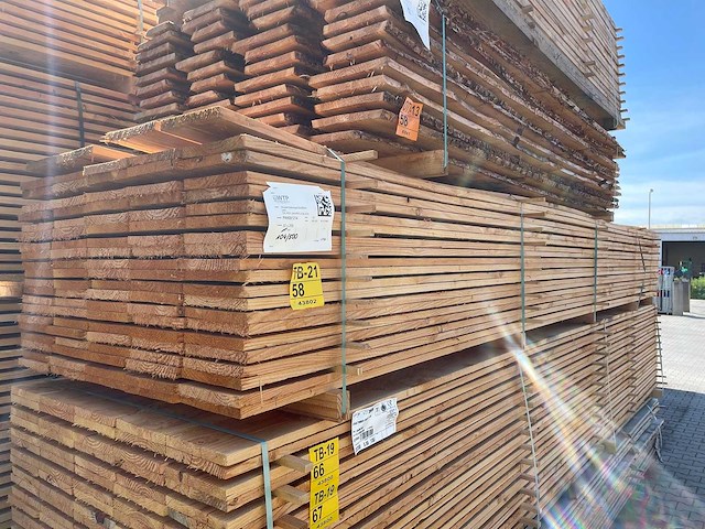 Douglas planken fijnbezaagd 5000x200x22mm (104x) - afbeelding 4 van  4