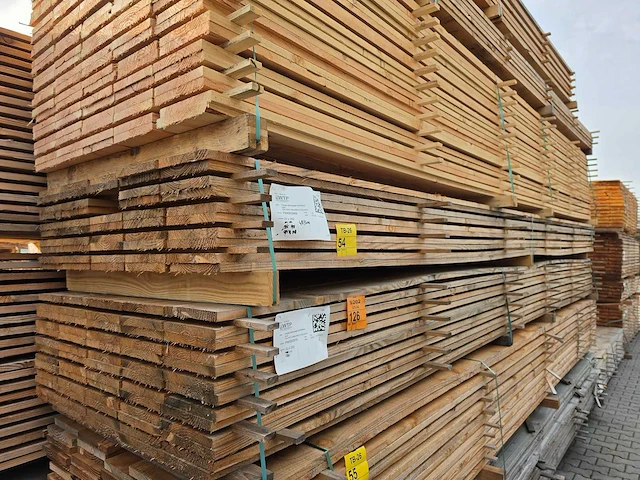 Douglas planken fijnbezaagd 5000x200x22mm (48x) - afbeelding 4 van  4